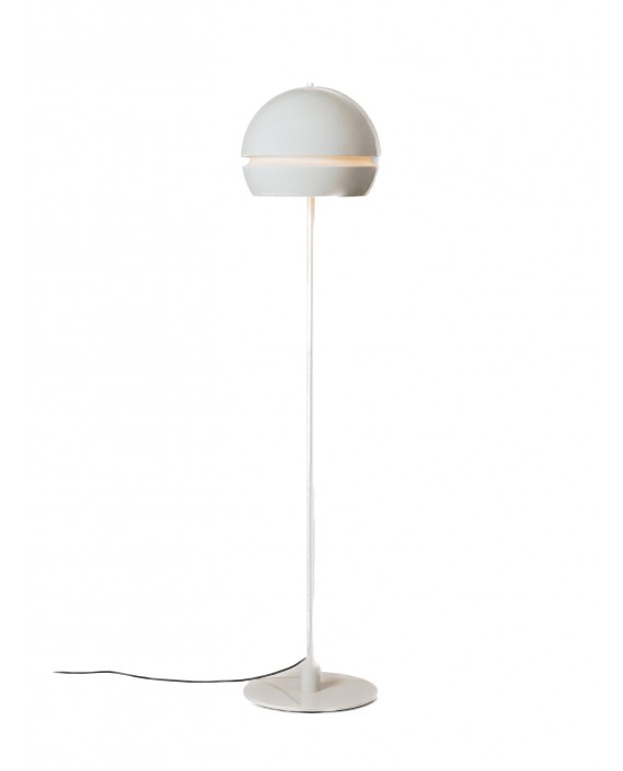 Santa & Cole Fontana Alta Floor Lamp